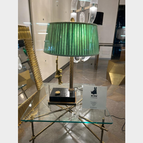 Lampada da tavolo scimmia con paralume